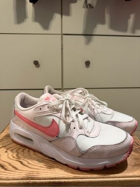 Nike Women's Air Max SC Sneakers